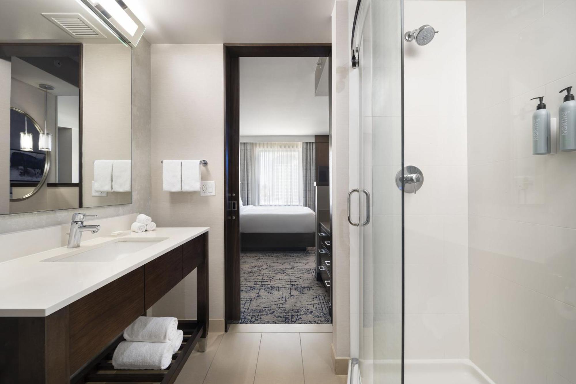 Hotel By Marriott Angeles L.a. Live 3*